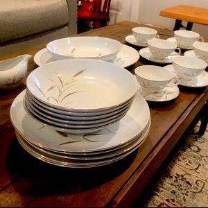 Dish set